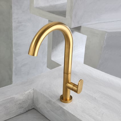 Μπαταρία νιπτήρος ψηλή Slim Brushed Gold 500041-201